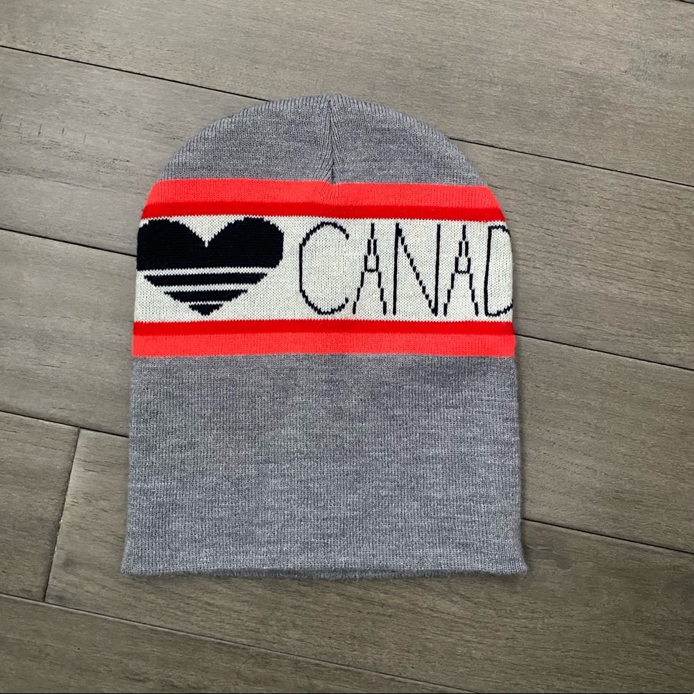 American Eagle knit hat